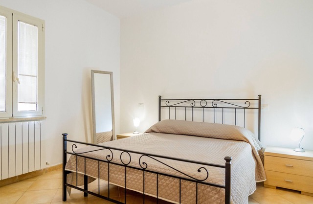 Holiday Apartment "Acqua" with Sea View & Private Garden