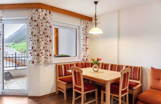 Holiday Apartment "Alpenflora 2" with Mountain View, Balcony & Wi-Fi