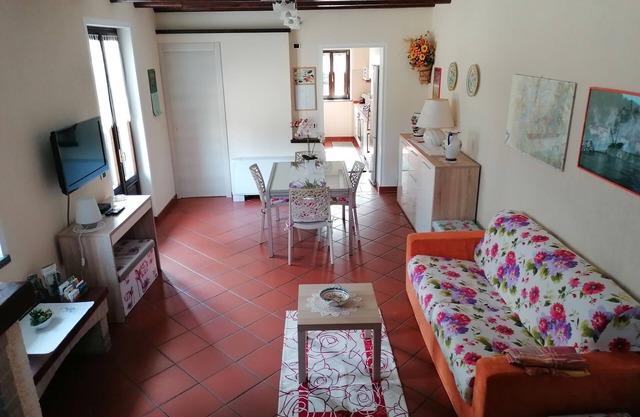 Holiday Apartment Anna, paradise for children, big garden, private parking space