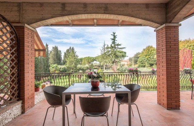 Holiday Apartment "Appartamento Ulivo" with Garden & Terrace