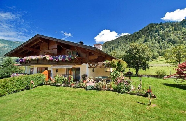 Holiday apartment with 2 bedrooms