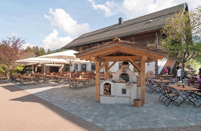 Holiday apartment with indoor swimming pool and sauna