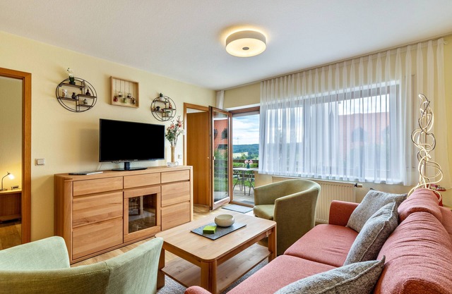 Holiday Apartment 'Auszeit' with Mountain View, Private Terrace and Wi-Fi