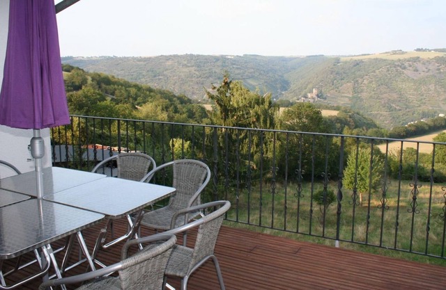 Holiday apartment Bacharach for 1 - 9 persons with 2 bedrooms - Holiday apartment