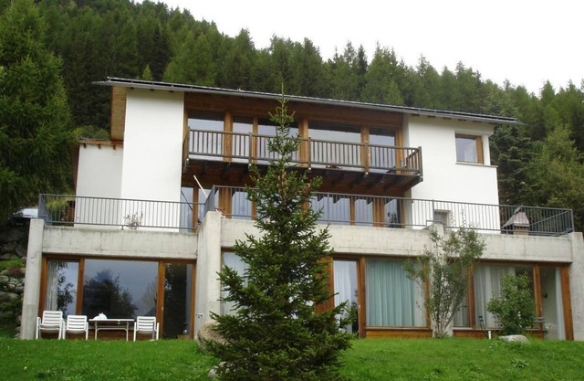 Holiday apartment Bever for 1 - 4 persons with 2 bedrooms - Holiday house