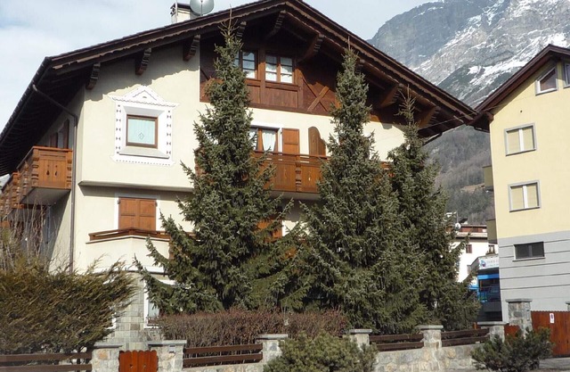Holiday apartment Bormio for 1 - 4 persons with 2 bedrooms - Holiday apartment