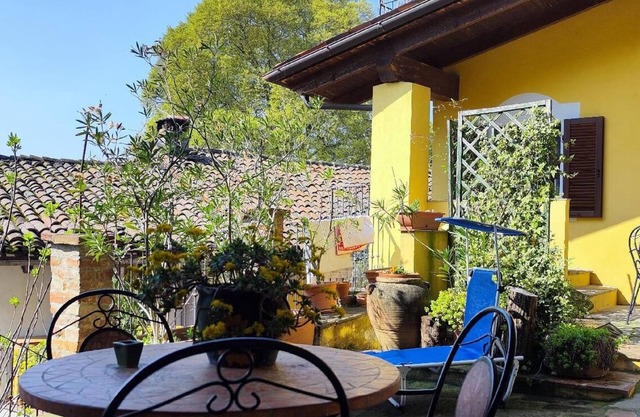 Holiday apartment Brusasco for 1 - 8 persons with 2 bedrooms - Holiday apartment