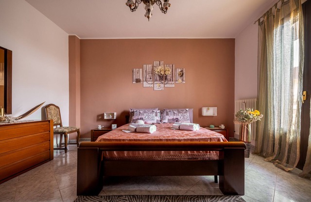 Holiday Apartment 'Casa Zoraide' with Private Terrace & Wi-Fi
