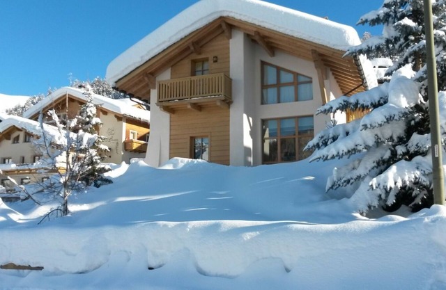 Holiday Apartment Chalet Monteneve Verde with Mountain View, Balcony & Wi-Fi