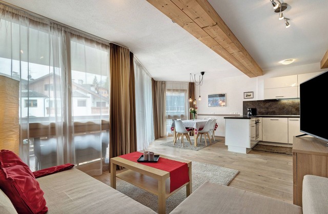 Holiday Apartment 'Ciasa Irene' near Ski Slopes with Mountain View, Terrace & Wi-Fi