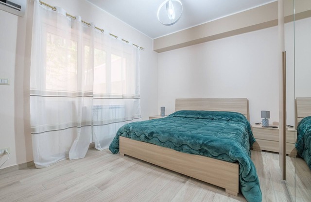 Holiday Apartment "Damilhouse 3" with Balcony & Wi-Fi