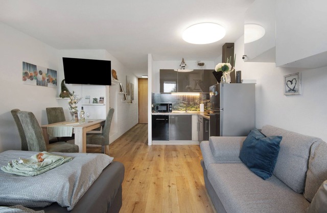 Holiday Apartment 'Hella Wahnsinn' with Shared Pool, Balcony and Wi-Fi