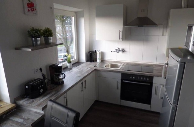 Holiday apartment Wilhelmshaven for 1 - 5 persons with 3 bedrooms - Holiday apartment