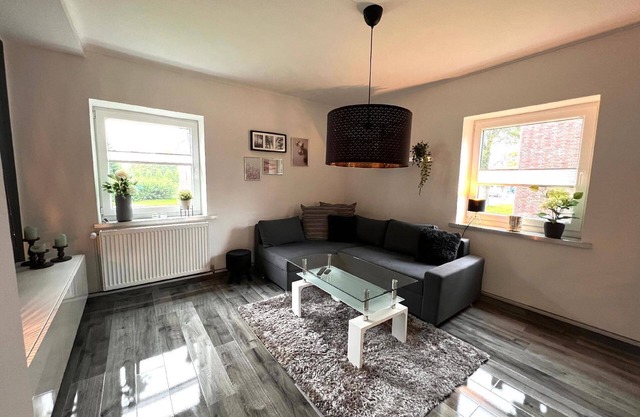 Holiday apartment Wilhelmshaven for 1 - 4 persons with 2 bedrooms - Holiday apartment in one or mult