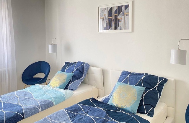 Holiday apartment Duisburg for 1 - 5 persons with 2 bedrooms - Holiday apartment in one or multi-fam