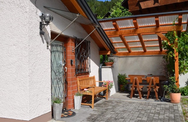 Holiday apartment Flattach for 1 - 2 persons - Holiday apartment in one or multi-family house