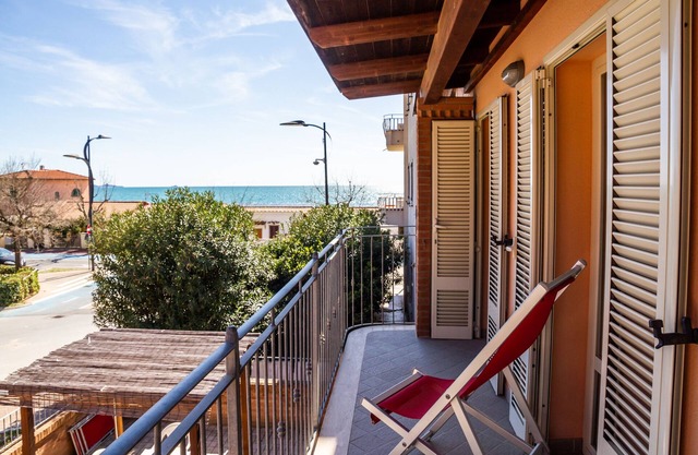 Holiday Apartment 'Fuoco' with Sea View & Balcony