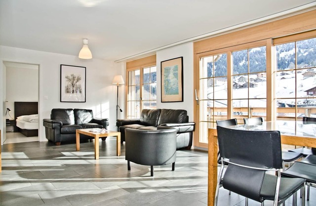 Holiday apartment Grindelwald for 1 - 6 persons with 3 bedrooms - Holiday apartment in one or multi-