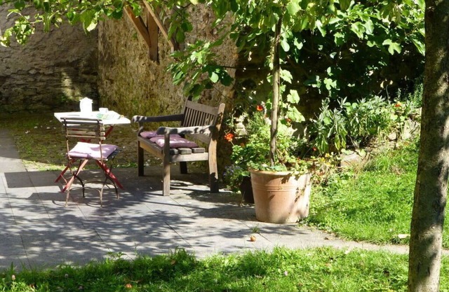 Holiday apartment garden paradise