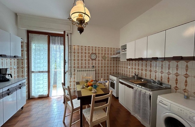Holiday apartment Genova for 1 - 6 persons with 3 bedrooms - Holiday apartment in one or multi-famil