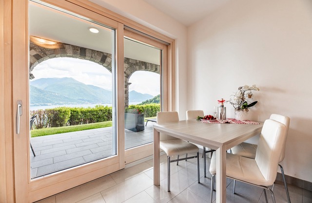 Holiday Apartment "Giardino" with Private Terrace, Shared Pool & Wi-Fi