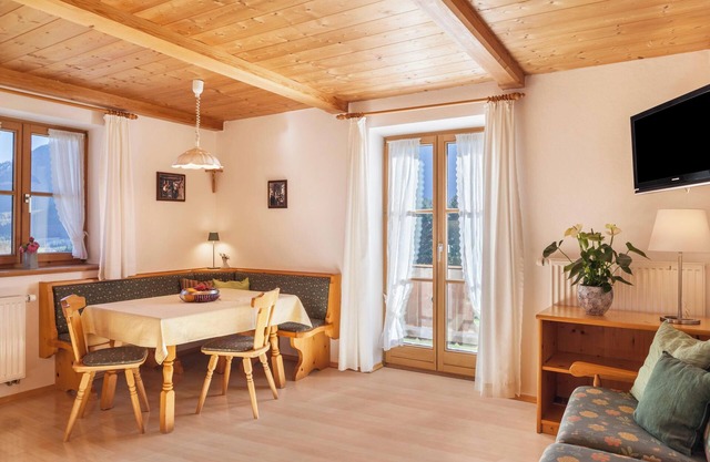 Holiday Apartment Guffertblick with Mountain View, Wi-Fi