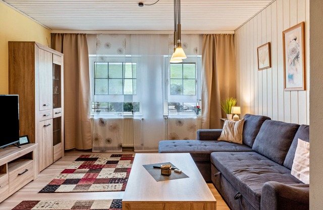 Holiday Apartment "Günthers Deichstube" with Shared Terrace