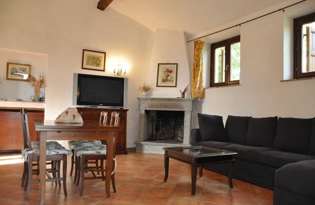Holiday apartment Acquapendente for 1 - 6 persons with 3 bedrooms - Farmhouse