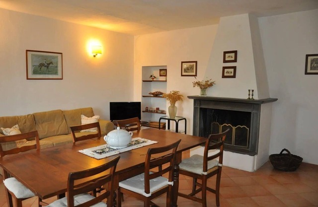 Holiday apartment Acquapendente for 2 - 6 persons with 3 bedrooms - Farmhouse