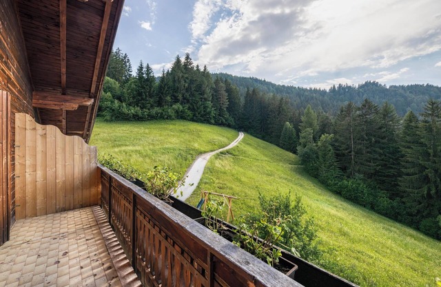 Holiday Apartment "Grödnerhof - Almöhi" Mountain View, Wi-Fi, Garden & Balcony