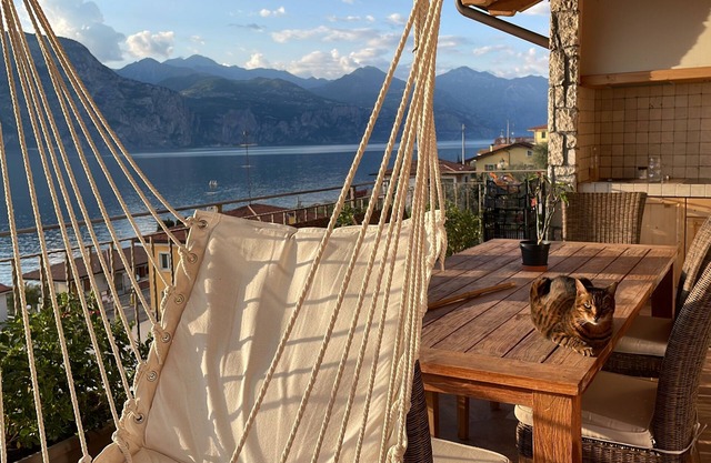 Holiday Apartment by Lake Garda - Italy -