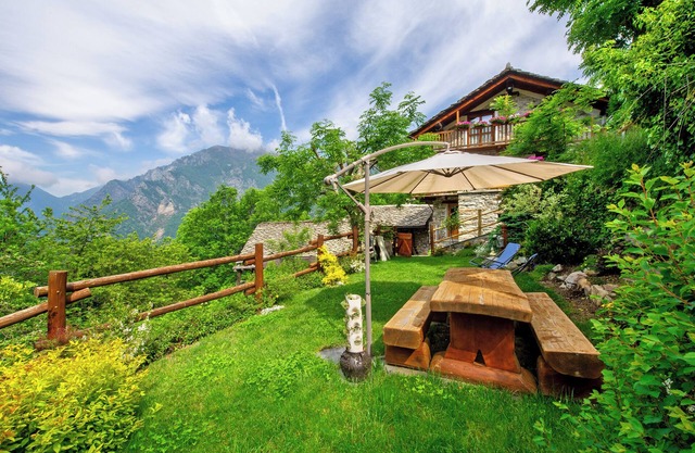 Holiday Apartment "Bnb Mont Mars Chambre Du Berger" with Mountain View