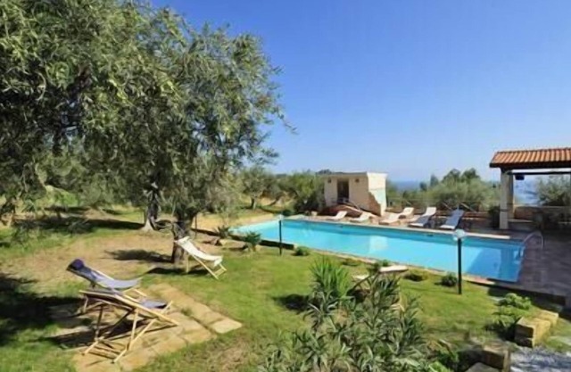 Holiday apartment Gioiosa Marea for 1 - 4 persons with 1 bedroom - Holiday apartment