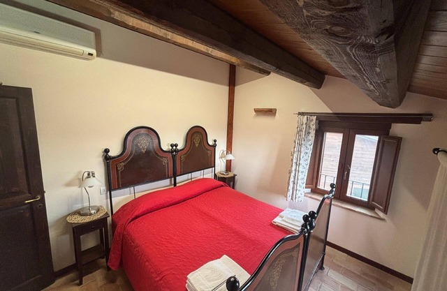 Holiday apartment Montegiorgio for 4 - 6 persons with 2 bedrooms - Farmhouse