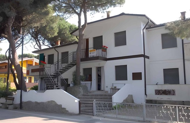 Holiday apartment mit Klimaanlage und Terrasse