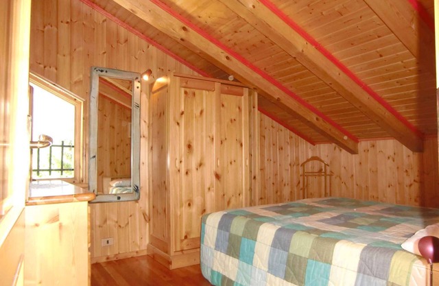 Holiday apartment with washing machine and internet access