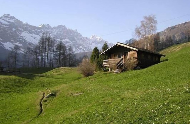 Holiday apartment Valtournenche for 1 - 3 persons with 2 bedrooms - Holiday apartment