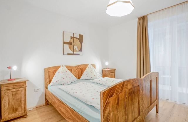 Holiday Apartment “Kruma - Gsail 3” with Mountain View, Wi-Fi & Balcony