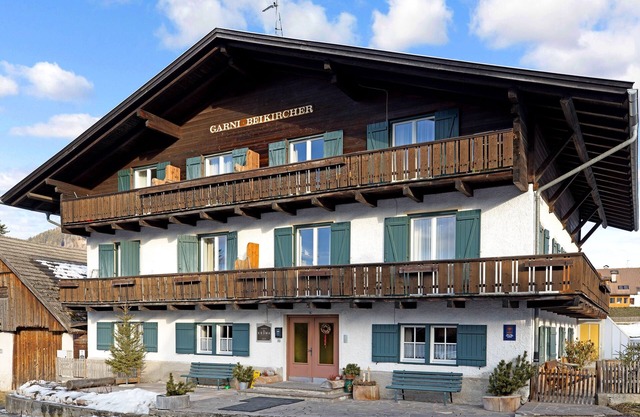 Holiday Apartment “Kruma - Gsail 2” with Mountain View, Wi-Fi & Balcony