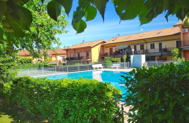 Holiday apartment Lazise for 1 - 8 persons with 3 bedrooms - Holiday apartment in one or multi-famil