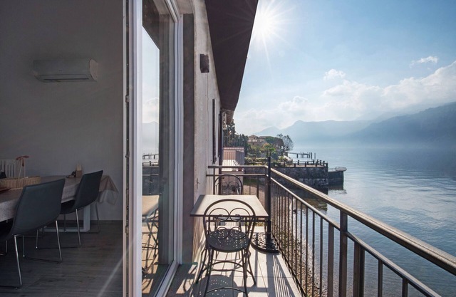 Holiday Apartment "Le Coccinelle Home Bilocale Lierna" with a View of Lake Como and Wi-Fi