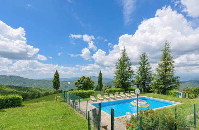Holiday apartment Londa for 1 - 4 persons with 2 bedrooms - Holiday house
