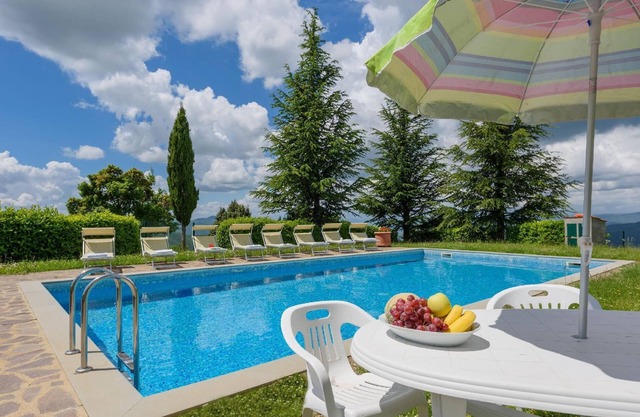 Holiday apartment Londa for 1 - 6 persons with 2 bedrooms - Holiday house