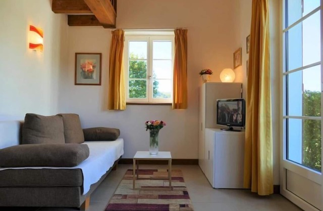 Holiday apartment Louhossoa for 1 - 3 persons with 1 bedroom - Casa Rural