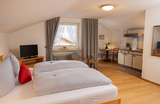 Holiday apartment Mittenwald for 1 - 2 persons - Holiday apartment in one or multi-family house