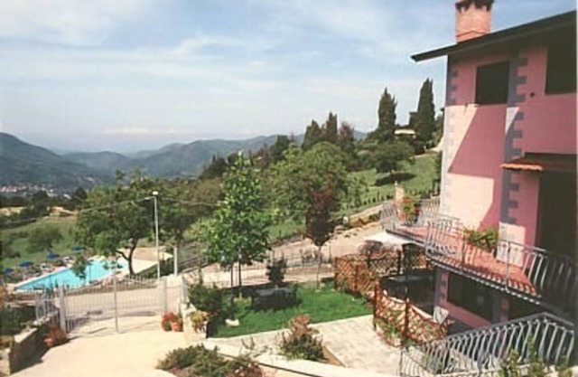 Holiday apartment Minucciano for 1 - 7 persons with 2 bedrooms - Holiday apartment