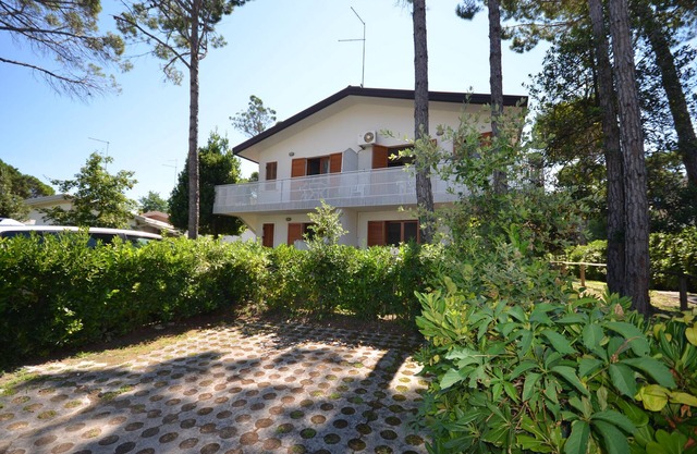 Holiday apartment mit Klimaanlage und Balkon