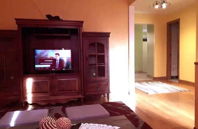 Holiday apartment Montreal for 1 - 4 persons with 3 bedrooms - Twin house