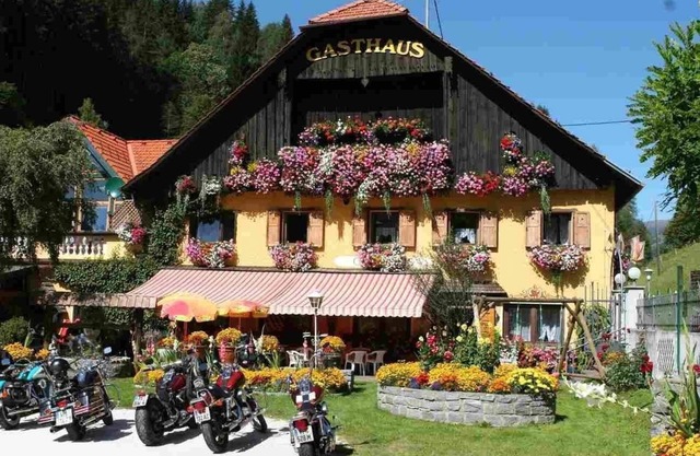 Holiday apartment Nötsch for 1 - 5 persons with 1 bedroom - Holiday apartment in one or multi-family