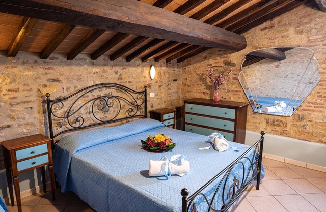 Holiday apartment Pucciarelli for 4 - 8 persons with 2 bedrooms - Row house